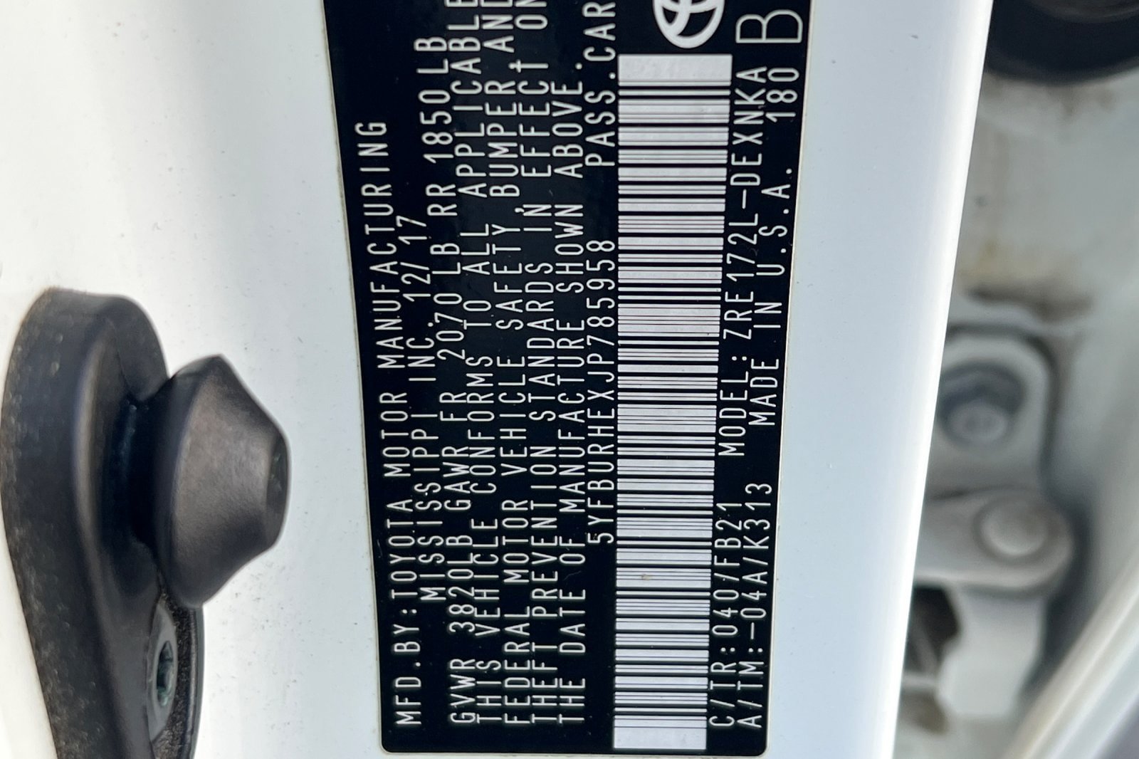 Used 2018 Toyota Corolla LE FWD image 26