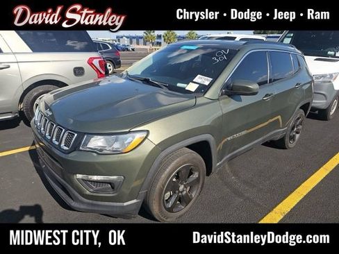 Used 2021 Jeep Compass Latitude w/ Convenience Group AWD/4WD image 1