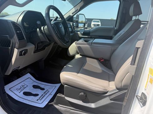 Used 2021 Ford F350 XL w/ Power Equipment Group AWD/4WD image 16