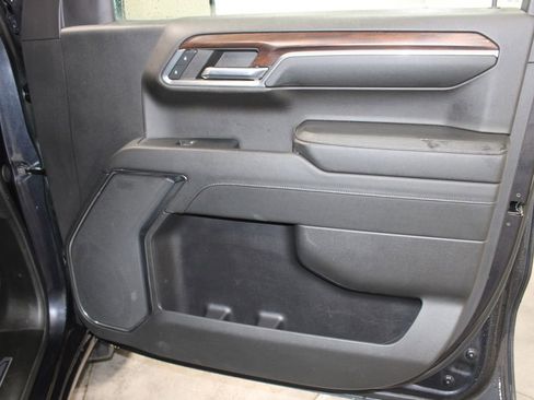 Used 2024 GMC Sierra 1500 SLT image 28