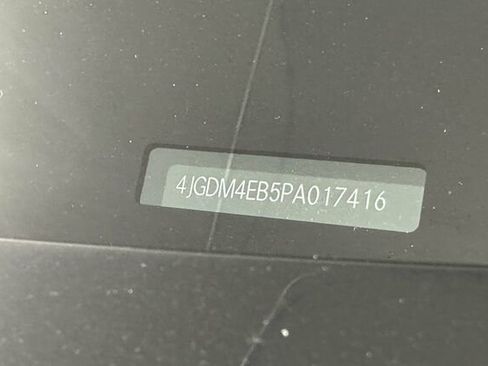 Certified 2023 Mercedes-Benz EQS 580 4MATIC SUV image 35