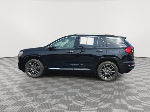 Certified 2023 GMC Terrain Denali w/ Black Diamond Edition AWD/4WD image 5