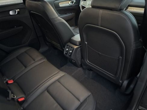 New 2026 Volvo XC40 B5 Plus w/ Protection Package Premier AWD/4WD image 43