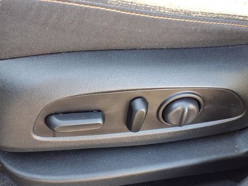 Certified 2020 GMC Terrain SLE w/ Driver Convenience Package image 4