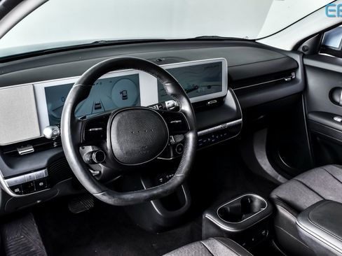 Used 2024 Hyundai Ioniq 5 SEL image 14