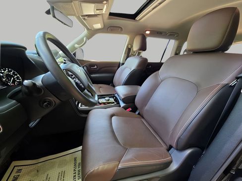 Used 2024 INFINITI QX80 Premium Select w/ Cargo Package AWD/4WD image 22