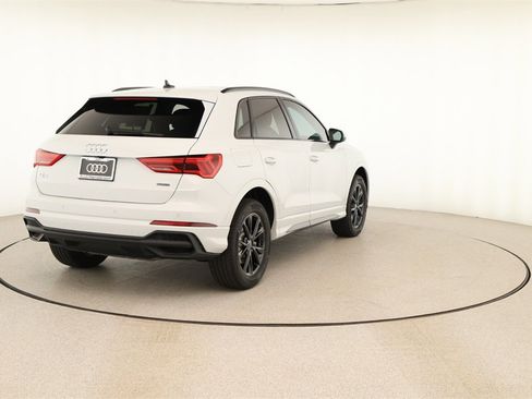 New 2025 Audi Q3 2.0T Premium image 6