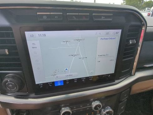 Used 2024 Ford F250 Lariat w/ Lariat Ultimate Package AWD/4WD image 25