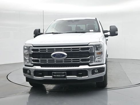 New 2026 Ford F350 XLT image 58