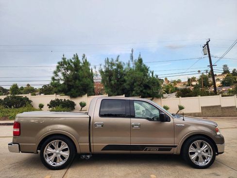 Used 2004 Ford F150 Lariat RWD image 6