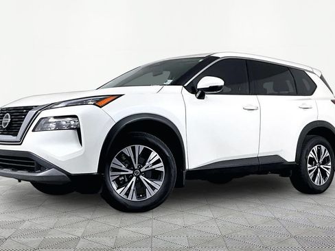 Used 2021 Nissan Rogue SV FWD image 1