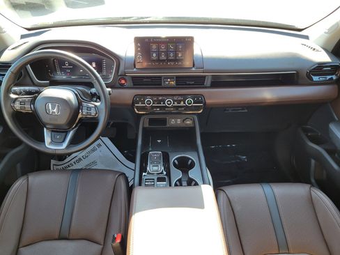 Certified 2023 Honda Pilot Elite image 10