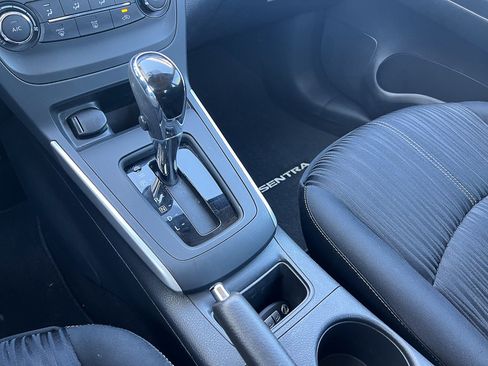 Used 2017 Nissan Sentra SV image 20
