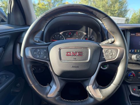 Used 2023 GMC Terrain AT4 image 12