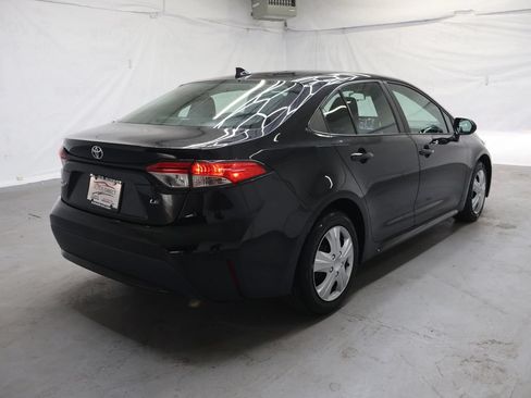 Used 2022 Toyota Corolla LE FWD image 7
