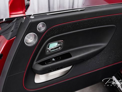 Used 2024 Rolls-Royce Spectre w/ Spectre Launch Package image 37