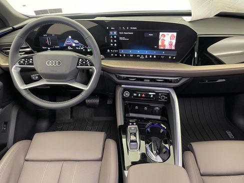 New 2025 Audi Q5 Premium Plus image 25