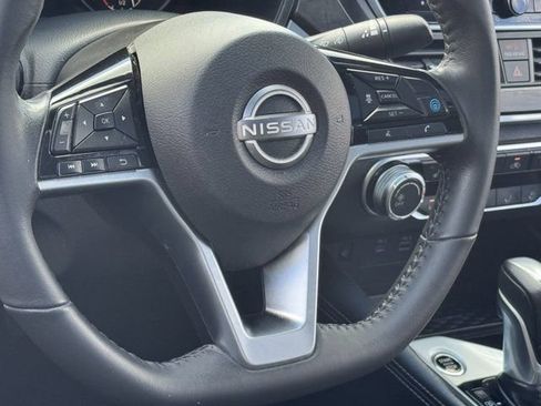 Used 2024 Nissan Altima 2.5 SV w/ SV Premium Package FWD image 19