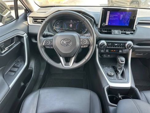 Used 2023 Toyota RAV4 XLE Premium AWD/4WD image 10