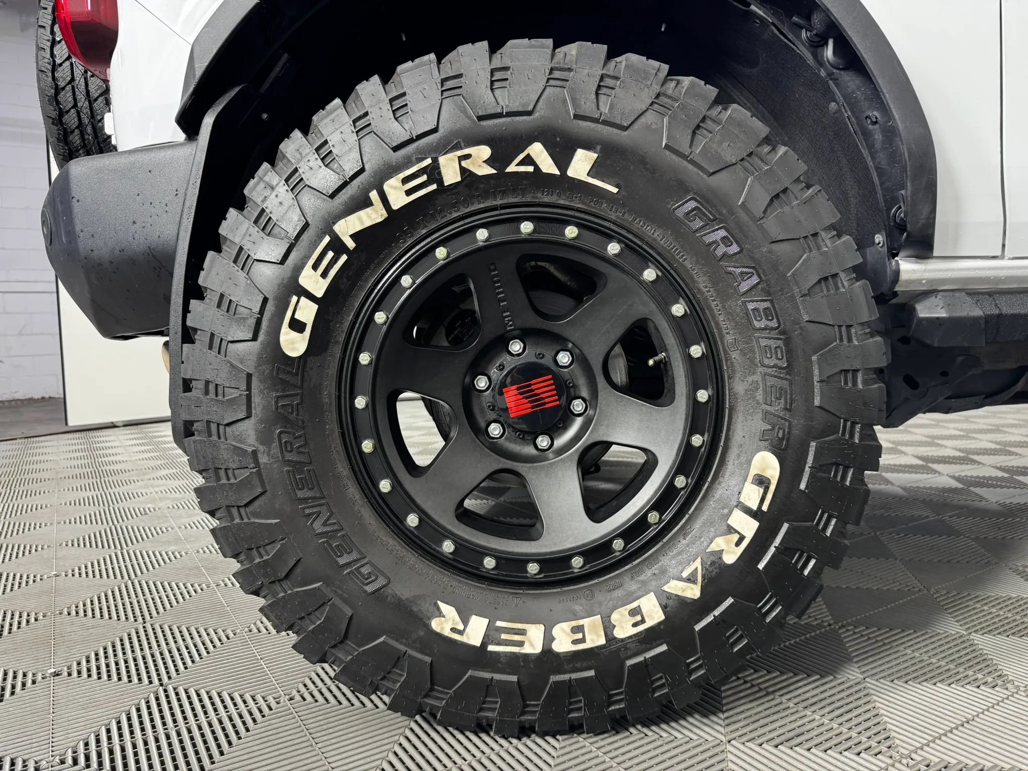 Used 2024 Ford Bronco Big Bend AWD/4WD image 38