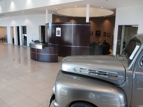 Used 2019 Mercedes-Benz C 300 Sedan image 21