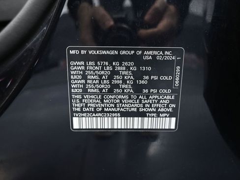 Used 2024 Volkswagen Atlas Cross Sport SE image 50