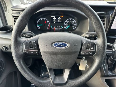 Used 2023 Ford Transit 350 XLT image 24