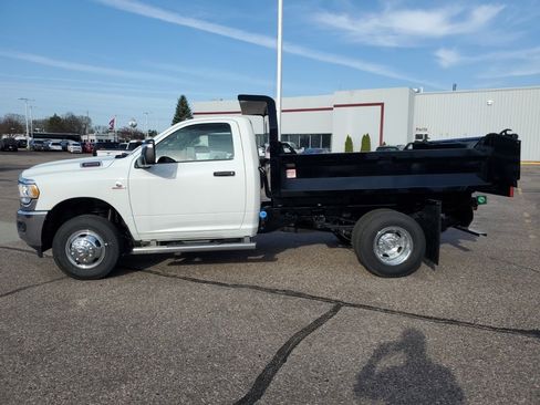 New 2024 RAM 3500 Tradesman image 5