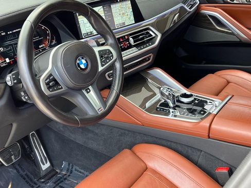 Used 2022 BMW X6 M50i w/ Executive Package AWD/4WD image 21