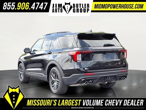 Used 2025 Ford Explorer ST w/ Sun And Sound Package AWD/4WD image 8