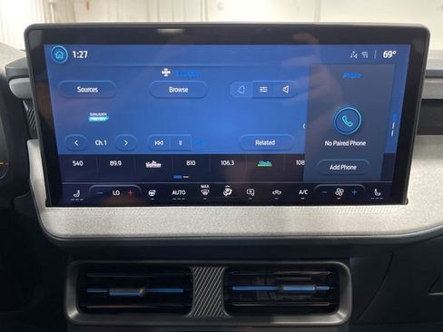 New 2025 Ford Maverick XLT w/ XLT Luxury Package image 16