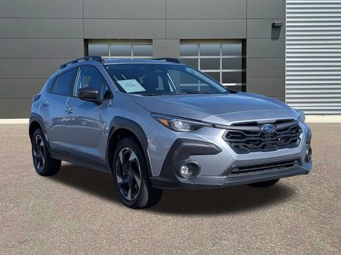 Used 2025 Subaru Crosstrek 2.5i Limited w/ Popular Package #3A AWD/4WD image 3