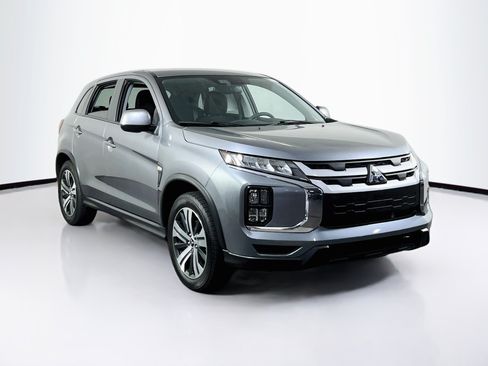 Used 2024 Mitsubishi Outlander Sport ES AWD/4WD image 3