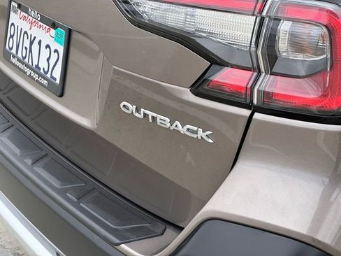 Certified 2021 Subaru Outback Limited AWD/4WD image 24