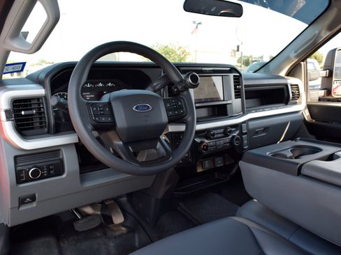 Used 2025 Ford F350 XL w/ XL Off-Road Package AWD/4WD image 13