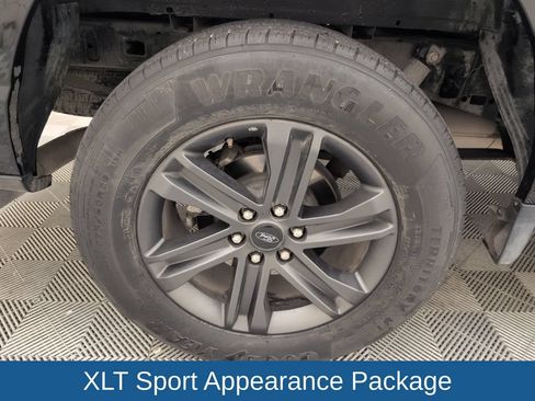 Used 2023 Ford F150 XLT w/ Equipment Group 302A High RWD image 18