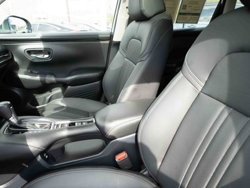 Used 2024 Honda HR-V EX-L image 10