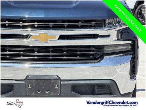 Used 2020 Chevrolet Silverado 1500 LT w/ Texas Edition RWD image 8