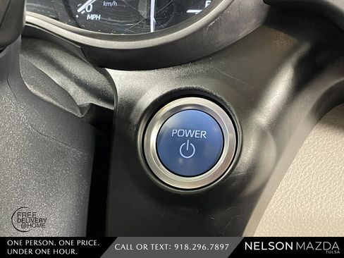 Used 2023 Toyota Sienna LE image 29