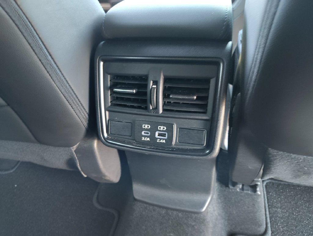 Used 2026 Subaru Forester Limited AWD/4WD image 25