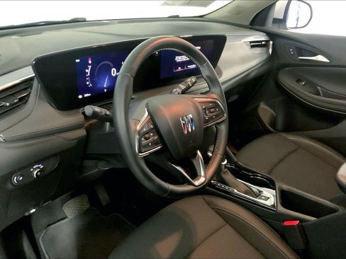 Used 2025 Buick Encore GX Preferred AWD/4WD image 15