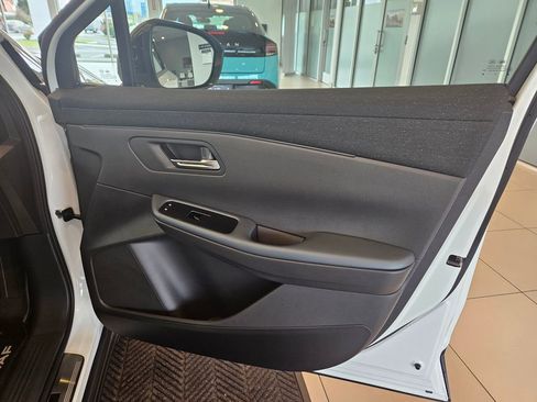 New 2026 Nissan Leaf SV+ w/ Illuminated Package image 23