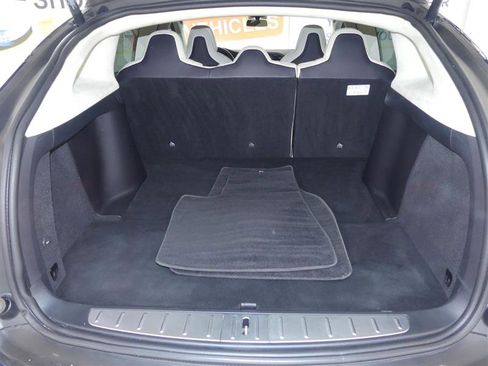 Used 2018 Tesla Model X 100D AWD/4WD image 26