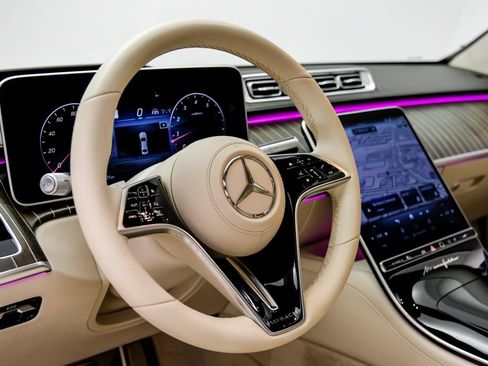 Used 2023 Mercedes-Benz Maybach S 680 4MATIC image 19
