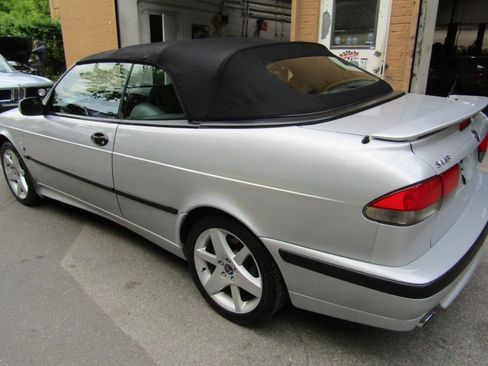 Used 2002 Saab 9-3 SE FWD image 3