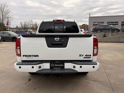 Used 2018 Nissan Frontier SV w/ Value Truck Package image 4