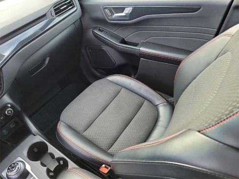 Certified 2023 Ford Escape ST-Line Elite image 18