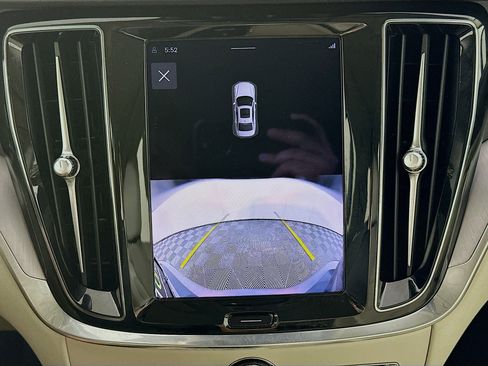 Used 2024 Volvo S60 B5 Core image 23