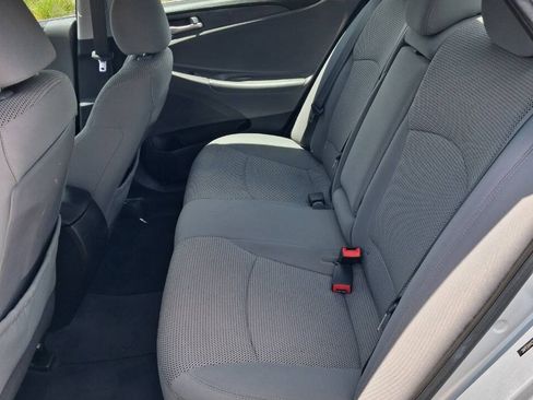 Used 2013 Hyundai Sonata GLS FWD image 17