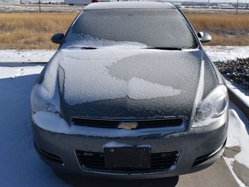 Used 2007 Chevrolet Impala LT image 2